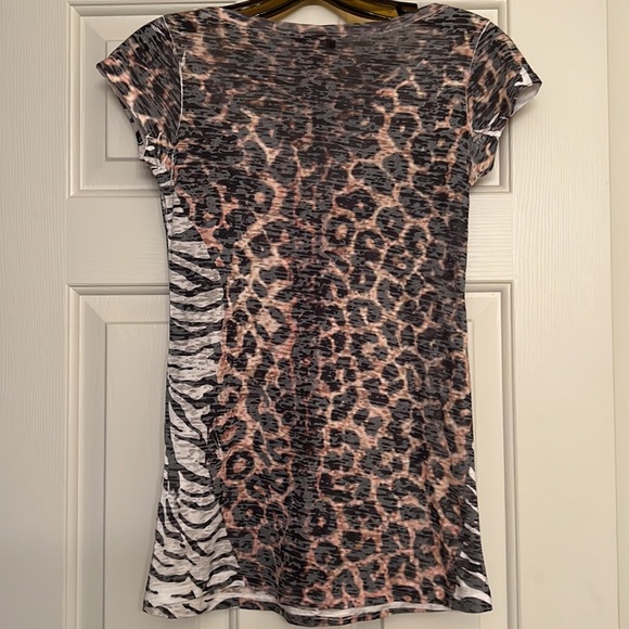 WET SEAL ANIMAL PRINT BURNOUT TEE - Picture 4 of 5